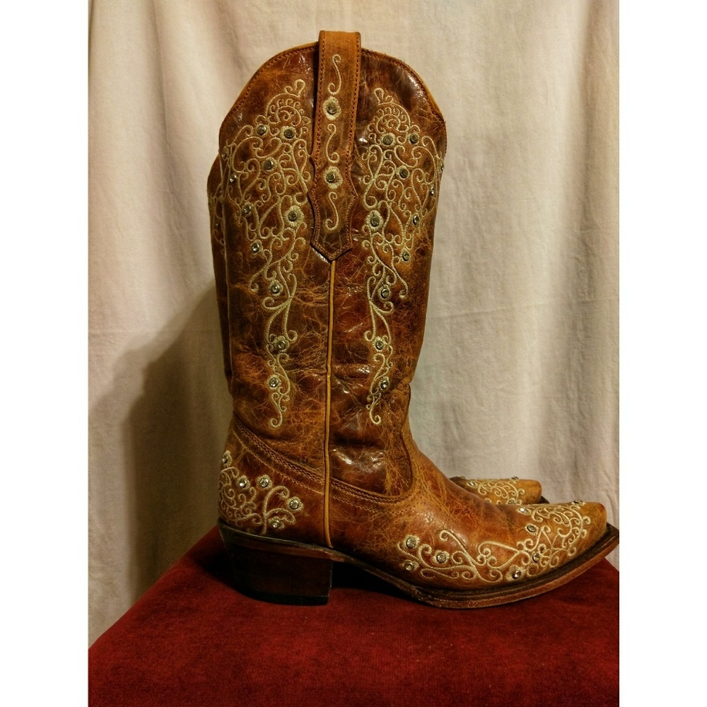 Golden Gun's Boots Women Size 8M